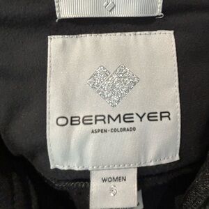 Obermeyer Women's Elegant Black Outerwear